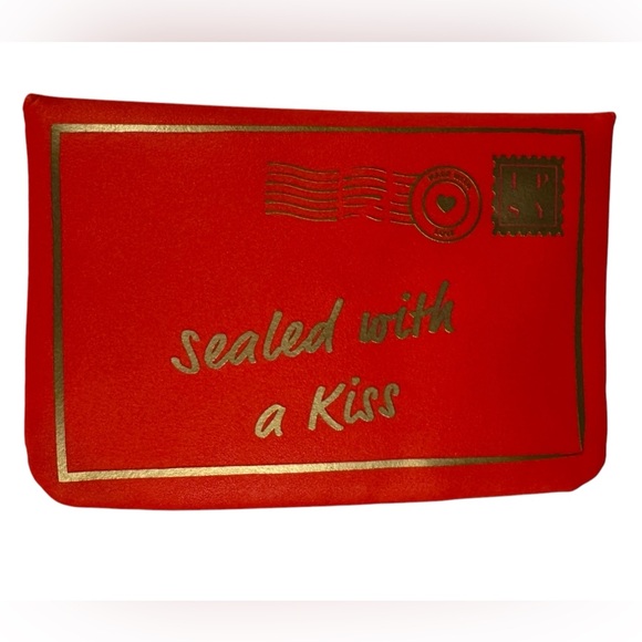 Retired IPSY Sealed with a Kiss Cosmetics Bag - Picture 2 of 7